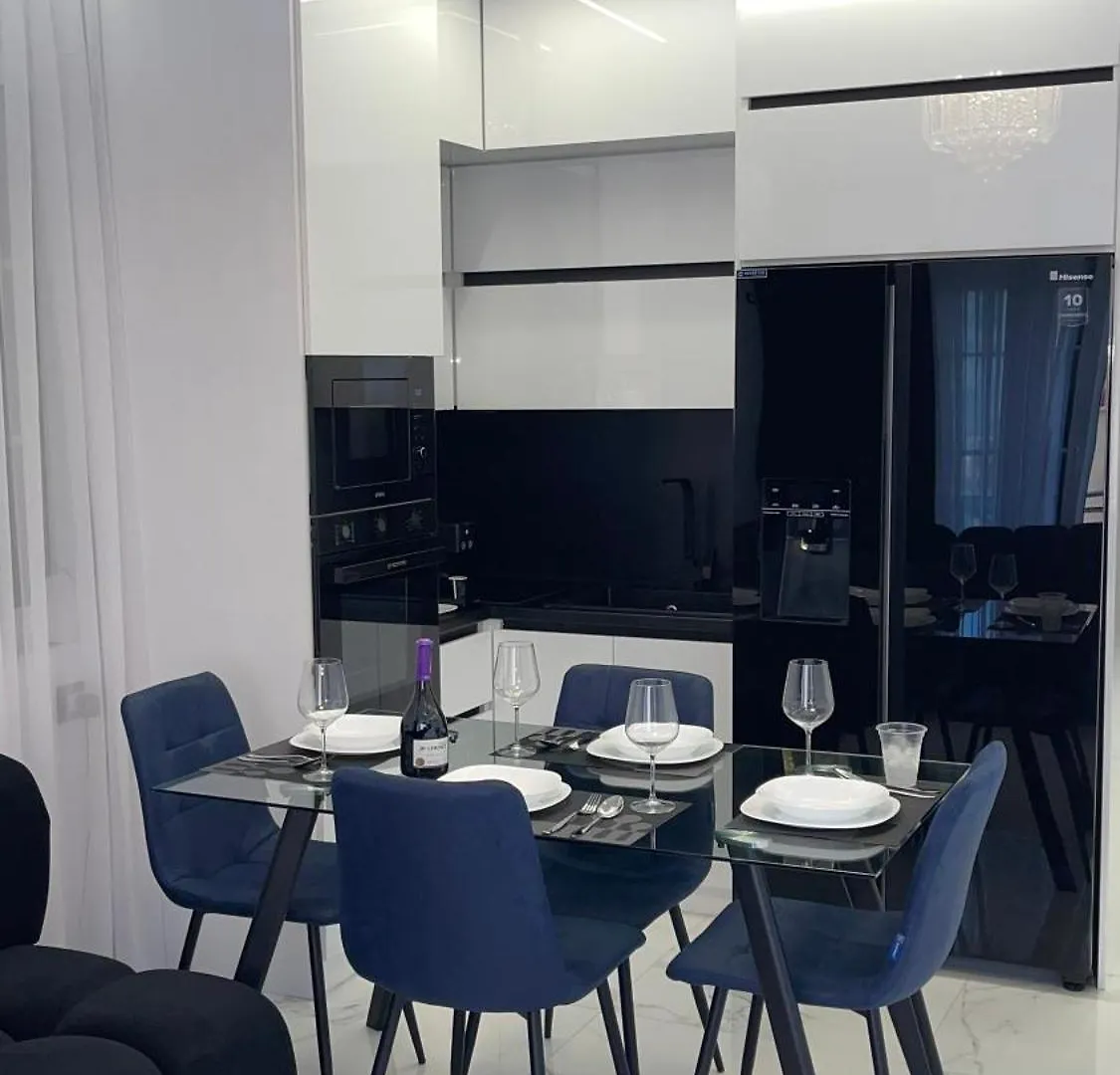 Mia Apartment Golem
